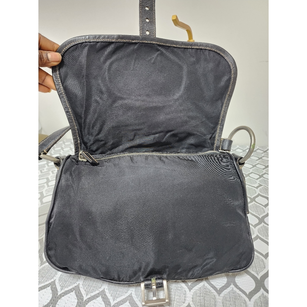 Prada Vintage Tessuto Nylon Corsaire Shoulder Bag Black - Picture 13 of 15